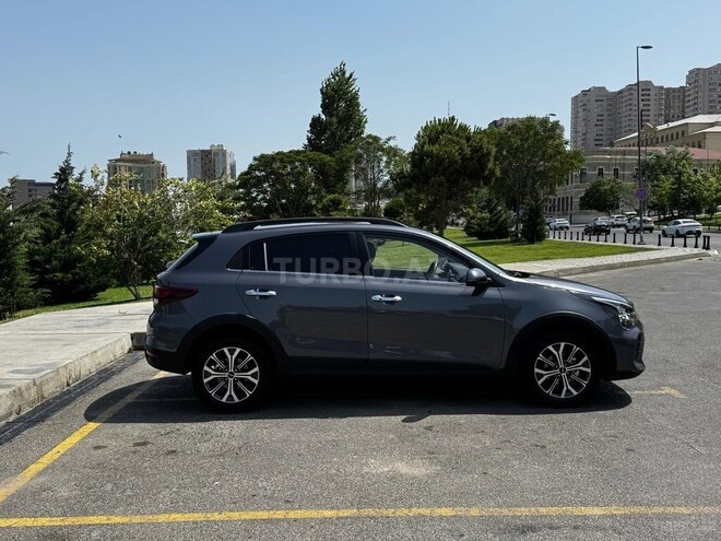Kia Rio X-Line 2021, 15,001 km - 1.6 л - Bakı