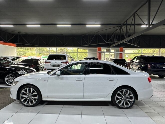 Audi A6 2014, 285,200 km - 2.8 l - Bakı