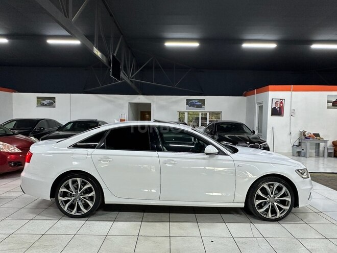 Audi A6 2014, 285,200 km - 2.8 l - Bakı