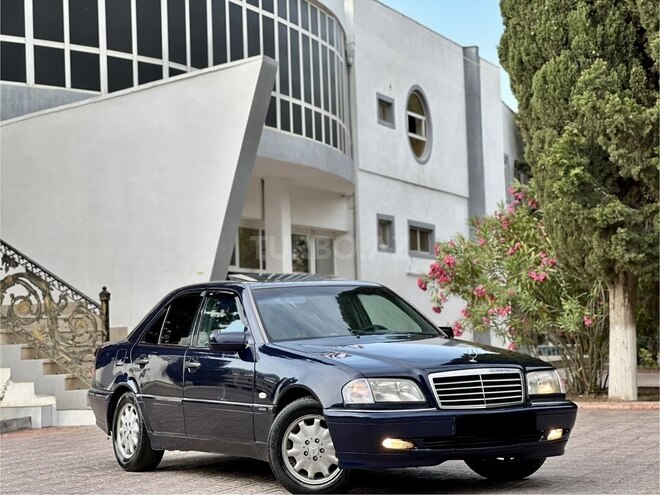 Mercedes C 180 1999, 326,580 km - 1.8 l - Bakı