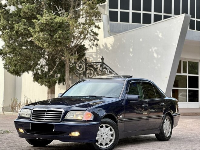 Mercedes C 180 1999, 326,580 km - 1.8 l - Bakı