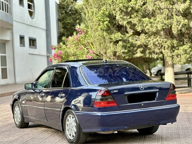 Mercedes C 180 1999, 326,580 km - 1.8 l - Bakı