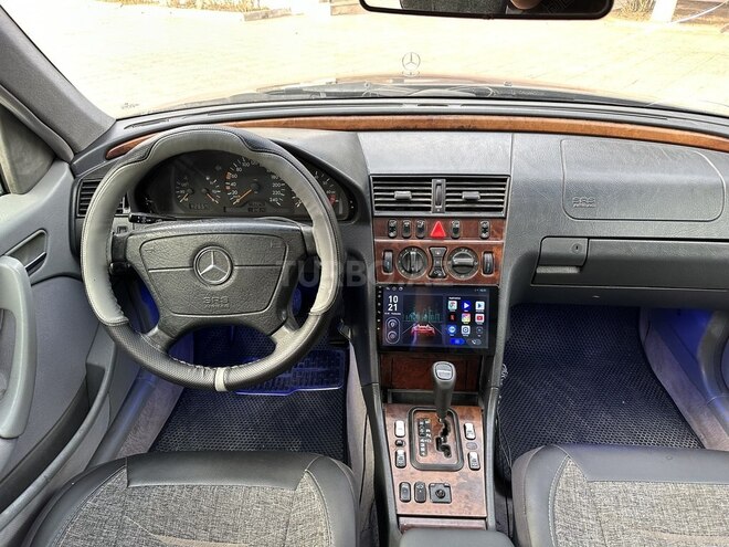 Mercedes C 180 1999, 326,580 km - 1.8 l - Bakı