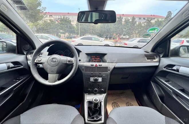 Opel Astra 2006, 221,000 km - 1.4 l - Sumqayıt