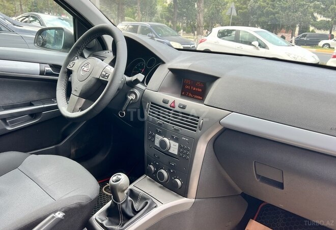 Opel Astra 2006, 221,000 km - 1.4 l - Sumqayıt