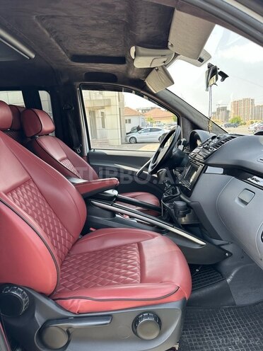 Mercedes Vito-9