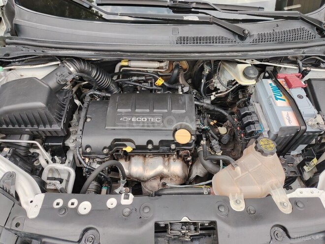 Chevrolet Aveo-9