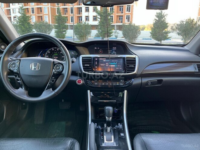 Honda Accord-9