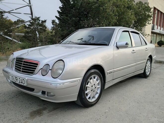 Mercedes E 240 2002, 324,500 km - 2.4 l - Bakı