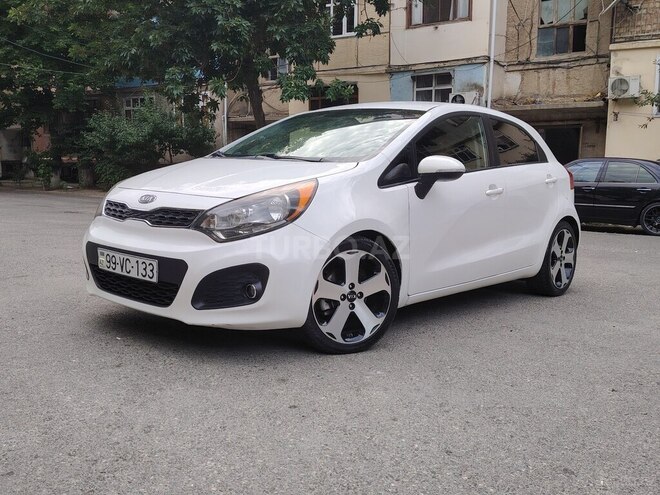 Kia Rio 2011, 227,698 km - 1.6 л - Sumqayıt