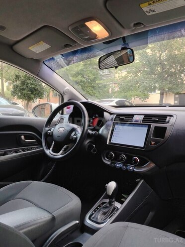 Kia Rio 2011, 227,698 km - 1.6 л - Sumqayıt