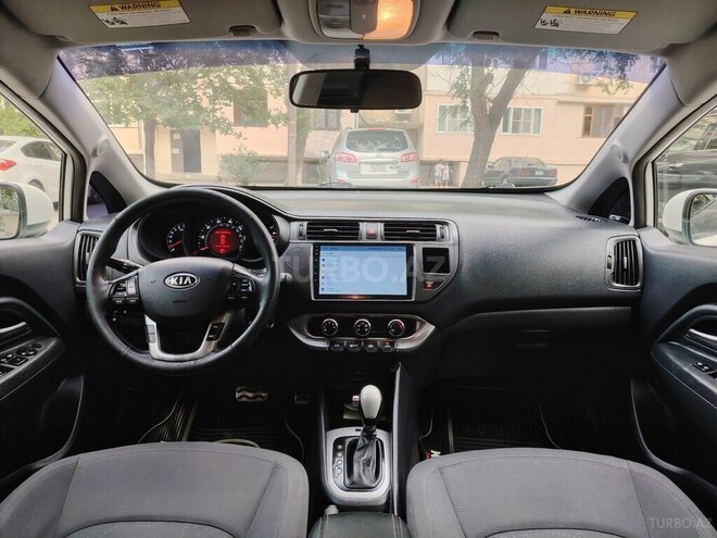 Kia Rio 2011, 227,698 km - 1.6 л - Sumqayıt