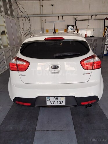 Kia Rio 2011, 227,698 km - 1.6 л - Sumqayıt