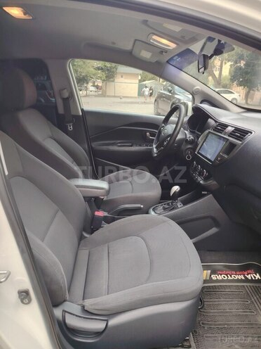Kia Rio 2011, 227,698 km - 1.6 л - Sumqayıt