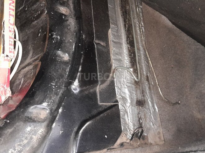 Volvo 940 1993, 75,680 km - 2.3 l - Qax
