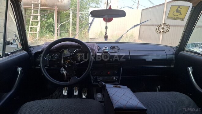 LADA (VAZ) 2106 1992, 85,000 km - 1.6 l - Salyan