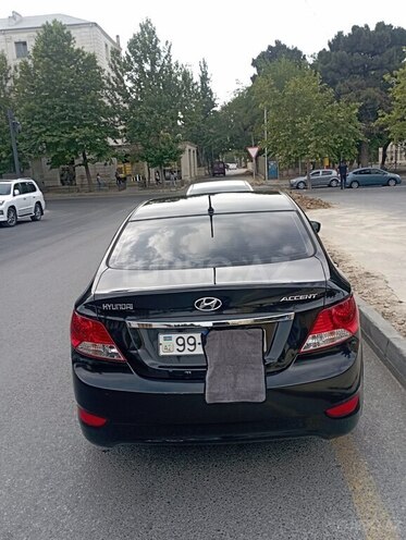 Hyundai Accent 2012, 220,000 km - 1.6 l - Bakı