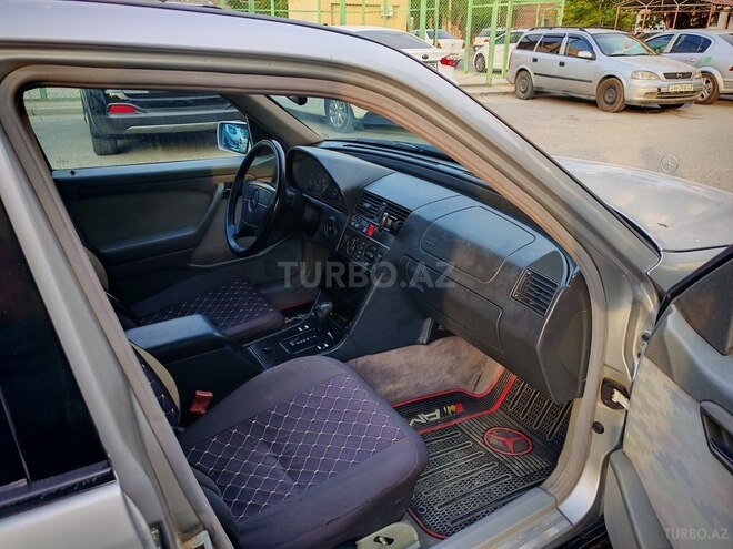 Mercedes C 200 1994, 220,000 km - 2.0 l - Sumqayıt