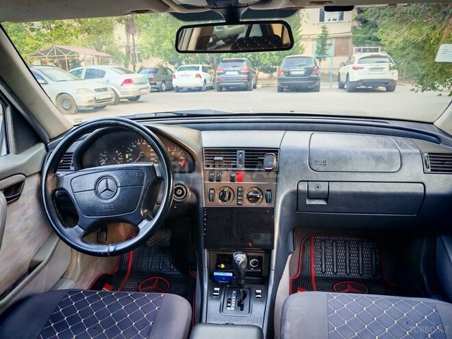 Mercedes C 200 1994, 220,000 km - 2.0 l - Sumqayıt