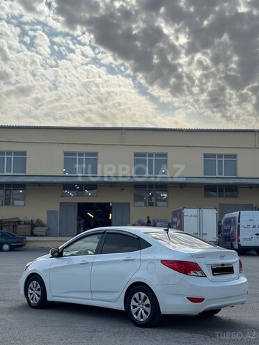 Hyundai Accent 2017, 199,559 km - 1.6 l - Bakı