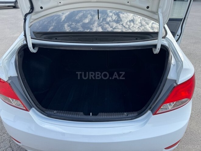 Hyundai Accent 2017, 199,559 km - 1.6 l - Bakı
