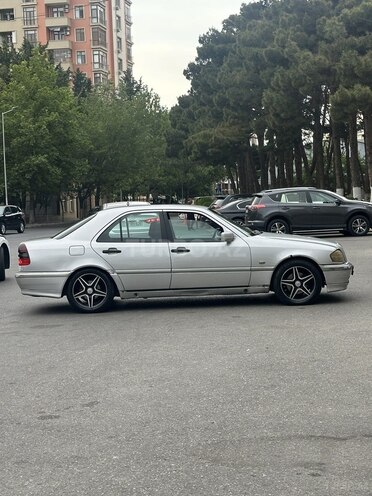 Mercedes C 180 1999, 620,000 km - 1.8 l - Bakı
