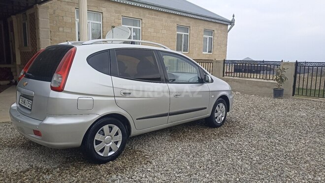 Chevrolet Rezzo 2008, 325,000 km - 1.6 l - Şamaxı