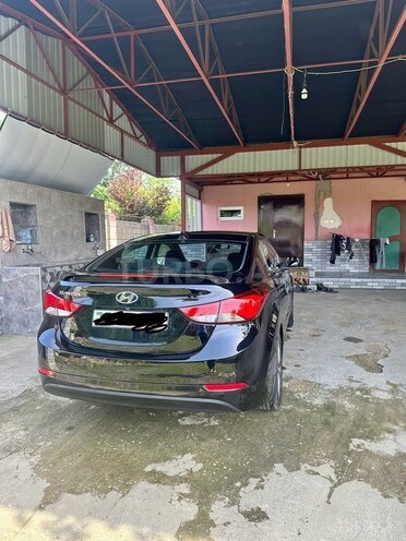 Hyundai Elantra 2014, 162,742 km - 1.8 l - Masallı