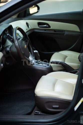 Chevrolet Cruze 2015, 177,565 km - 1.4 l - Gəncə