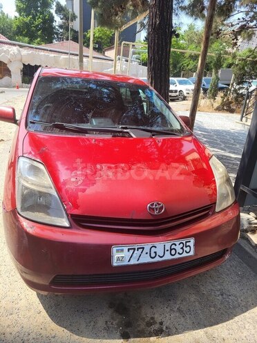 Toyota Prius-1