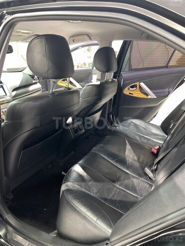 Toyota Camry-9