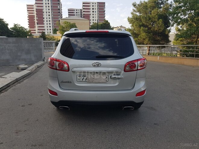 Hyundai Santa Fe 2010, 226,000 km - 2.0 л - Bakı