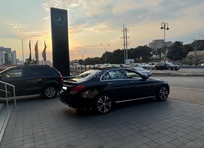 Mercedes C 300 2016, 134,900 km - 2.0 l - Bakı
