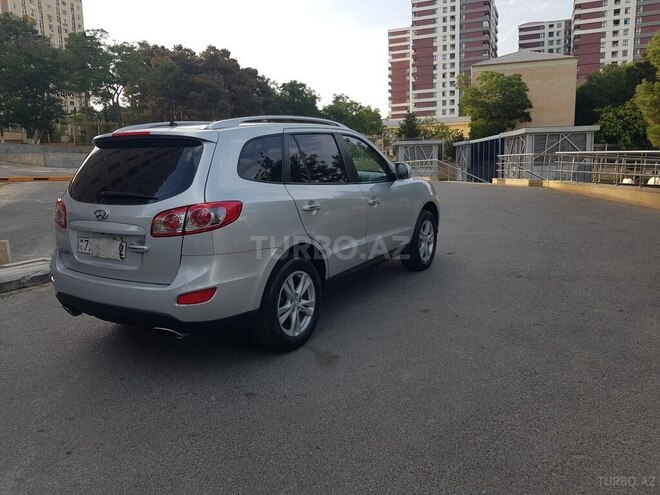 Hyundai Santa Fe 2010, 226,000 km - 2.0 л - Bakı