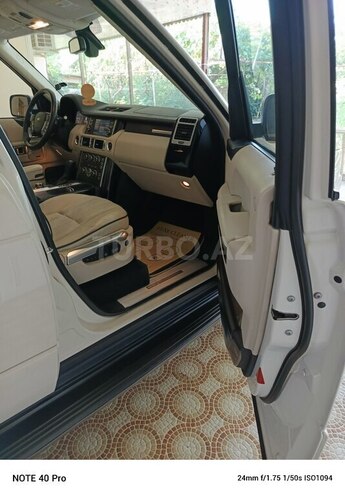 Land Rover Range Rover 2010, 148,000 km - 5.0 l - Samux