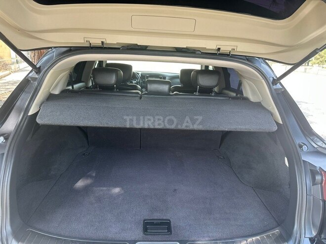 Infiniti FX35 2010, 107,000 km - 3.5 l - Şirvan
