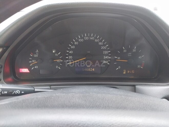 Mercedes E 220 d 2000, 546,824 km - 2.2 l - Sumqayıt