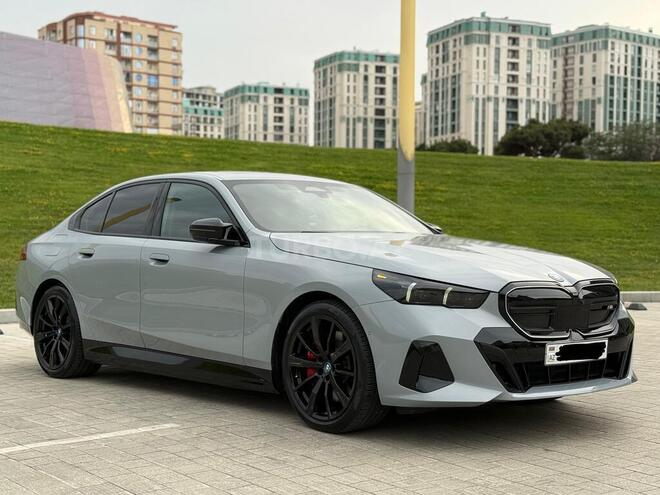 BMW i5 2024, 3,000 km - 0.0 l - Bakı