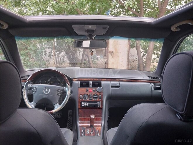 Mercedes E 220 d 2000, 546,824 km - 2.2 l - Sumqayıt