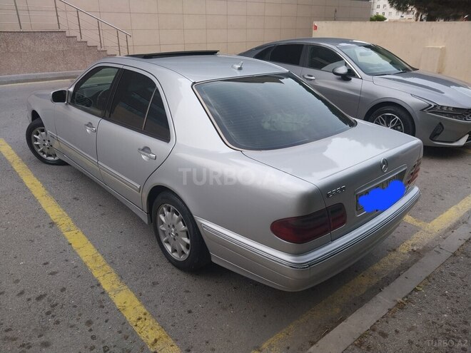 Mercedes E 220 d 2000, 546,824 km - 2.2 l - Sumqayıt