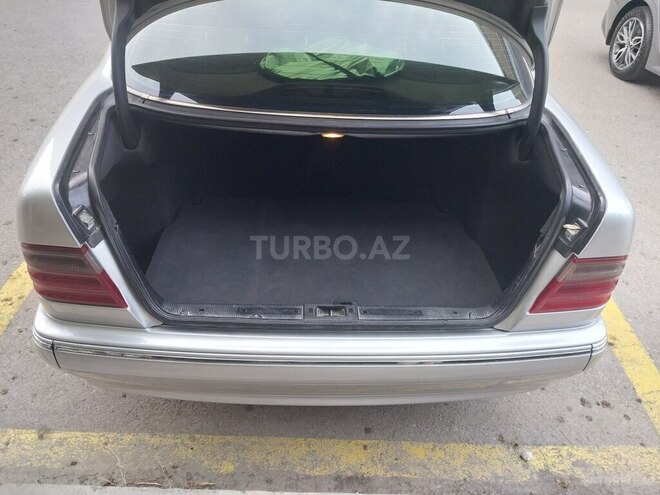 Mercedes E 220 d 2000, 546,824 km - 2.2 l - Sumqayıt