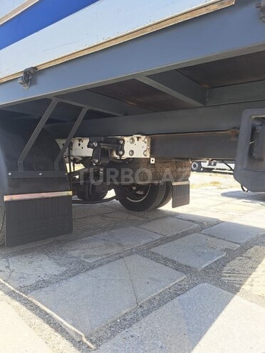 Ford Transit-8