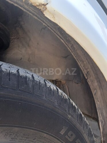 Ford Transit-11