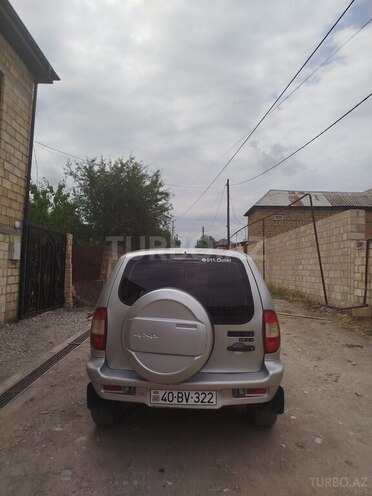 Chevrolet Niva 2006, 199,279 km - 1.7 л - Quba