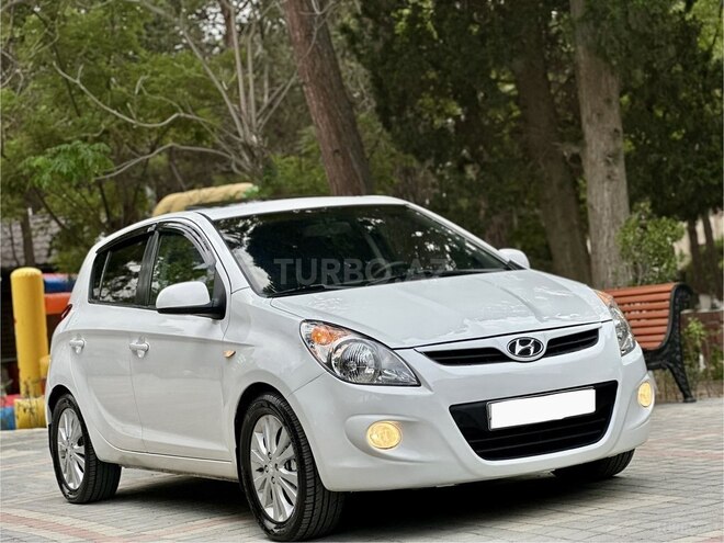 Hyundai i20 2010, 251,000 km - 1.6 l - Bakı