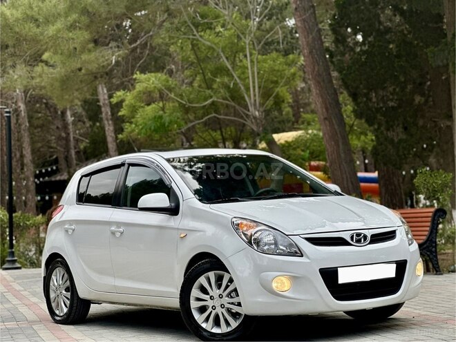 Hyundai i20 2010, 251,000 km - 1.6 l - Bakı