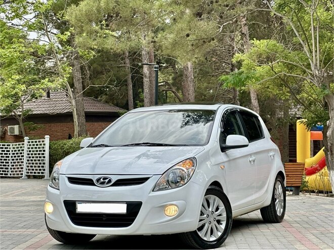 Hyundai i20 2010, 251,000 km - 1.6 l - Bakı