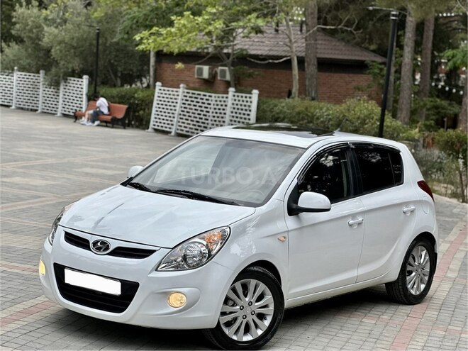 Hyundai i20 2010, 251,000 km - 1.6 l - Bakı