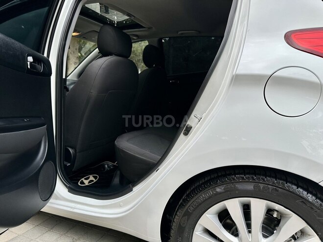 Hyundai i20 2010, 251,000 km - 1.6 l - Bakı