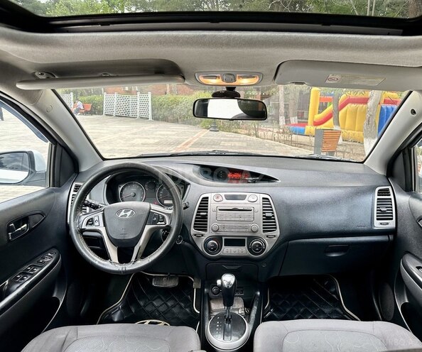 Hyundai i20 2010, 251,000 km - 1.6 l - Bakı